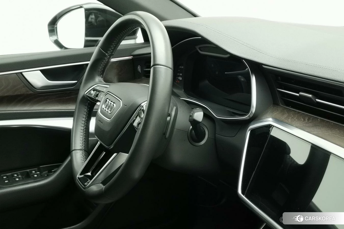 Audi A6L PHEV id 4405777 из Китая 12
