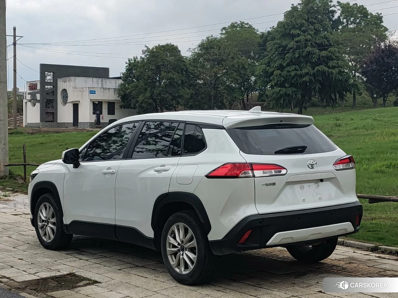 Toyota Corolla 2022 Белый из Китая, фото 2