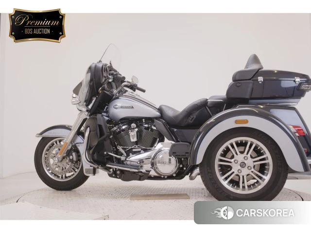 Harley-Davidson Electra Glide FLHTCUTG1870 2019 из Японии, фото 3