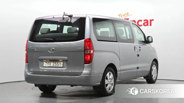 Hyundai The New Grand Starex id 4179732 из Кореи 12