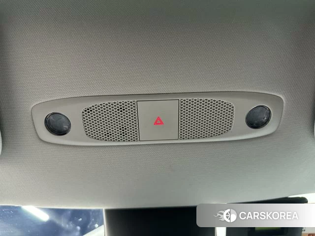 Tesla Model Y id 4254509 из Китая 11