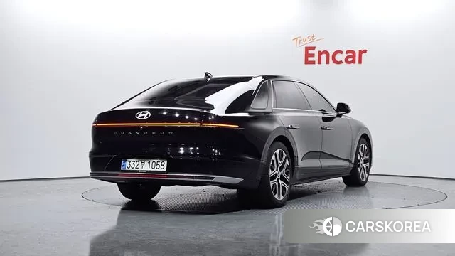 Hyundai Grandeur (GN7) id 3354134 из Кореи 12