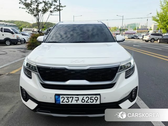 Kia Seltos id 4195792 из Кореи 12