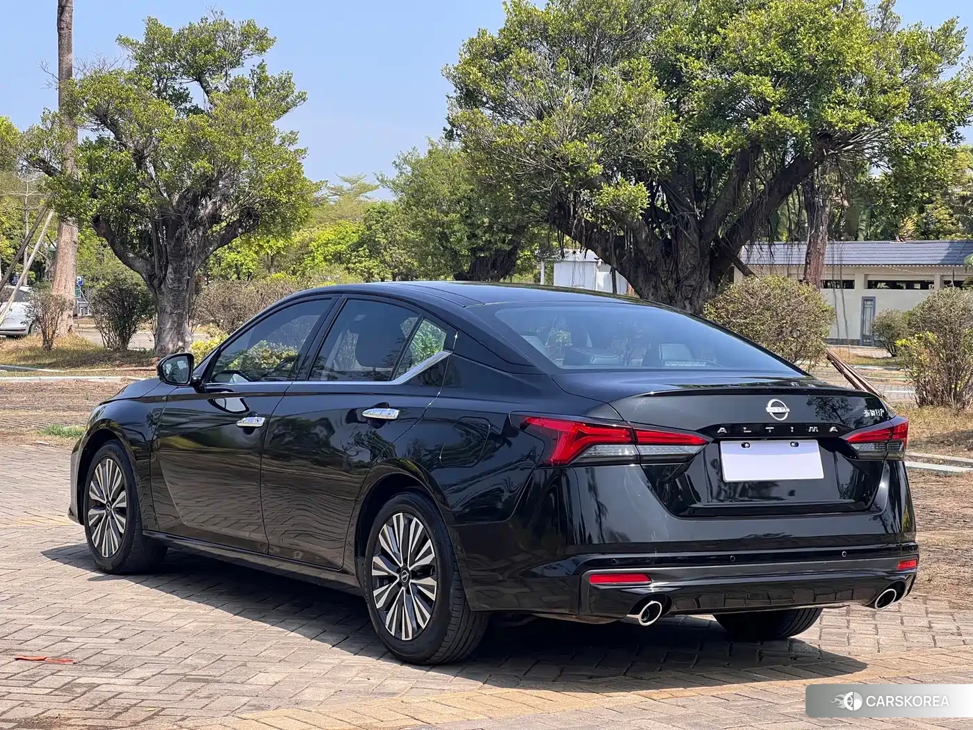 Nissan Altima 2023 Черный из Китая, фото 6