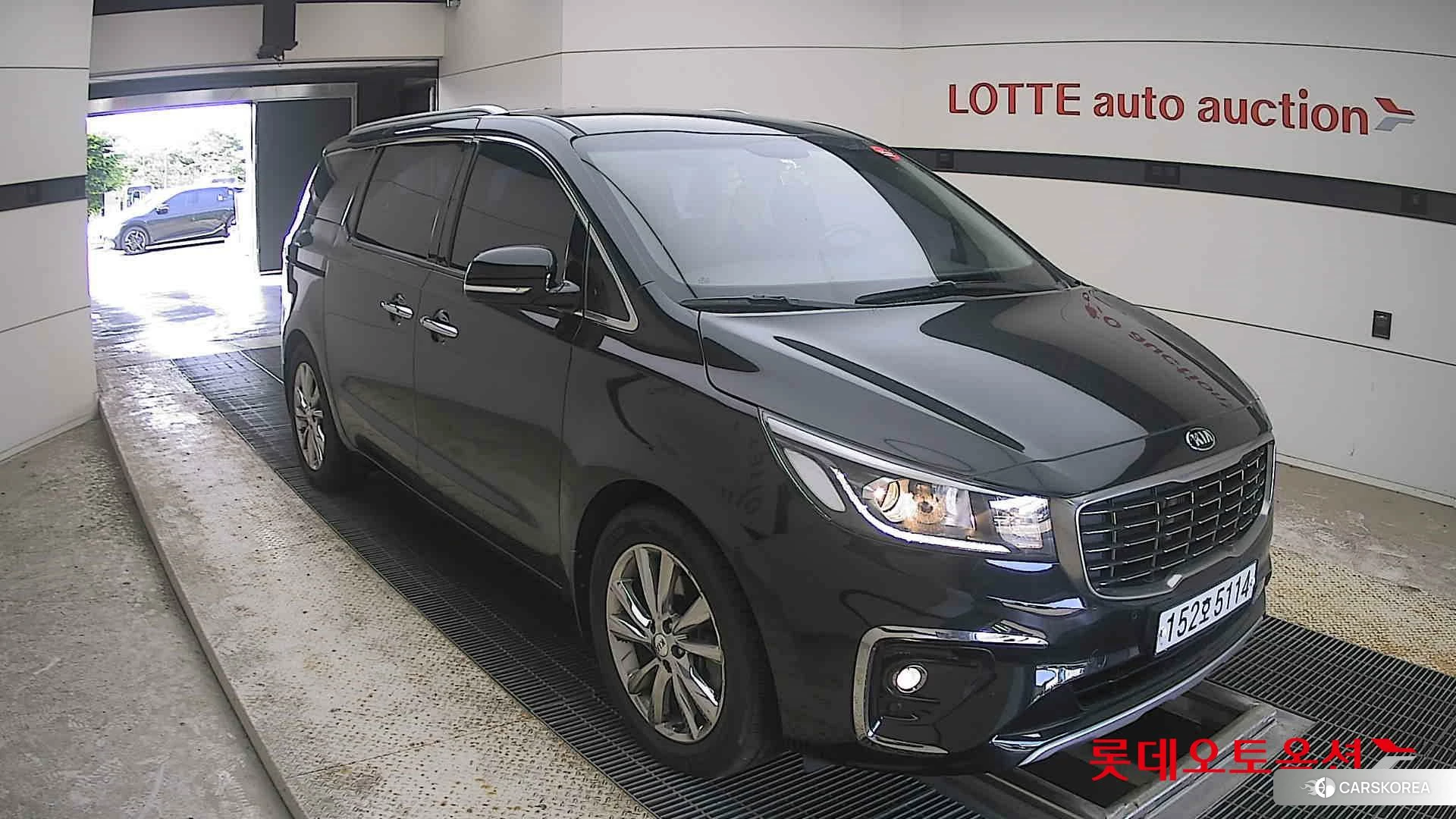 Kia Carnival id 4504366 из Кореи 12