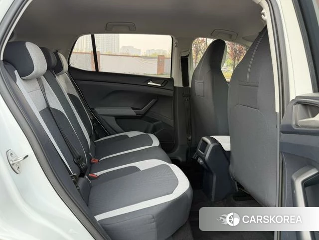 Volkswagen Tuyue id 3919466 из Китая 11