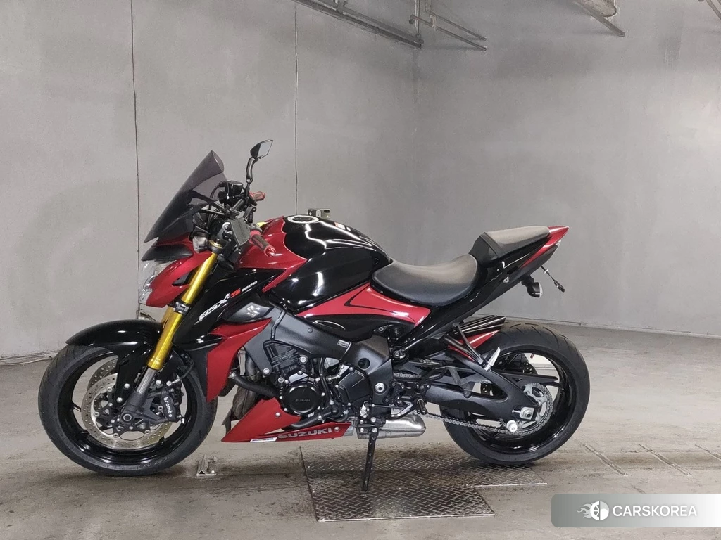 Проданный Suzuki GSX-S1000 2015 из Японии, фото 2