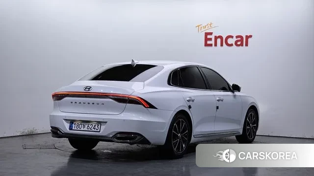 Hyundai The New Grandeur IG id 3551651 из Кореи 12