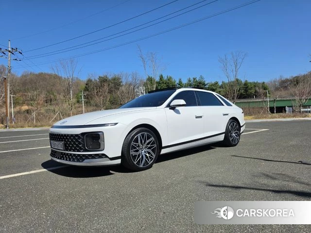 Hyundai Grandeur (GN7) id 3897391 из Кореи 12