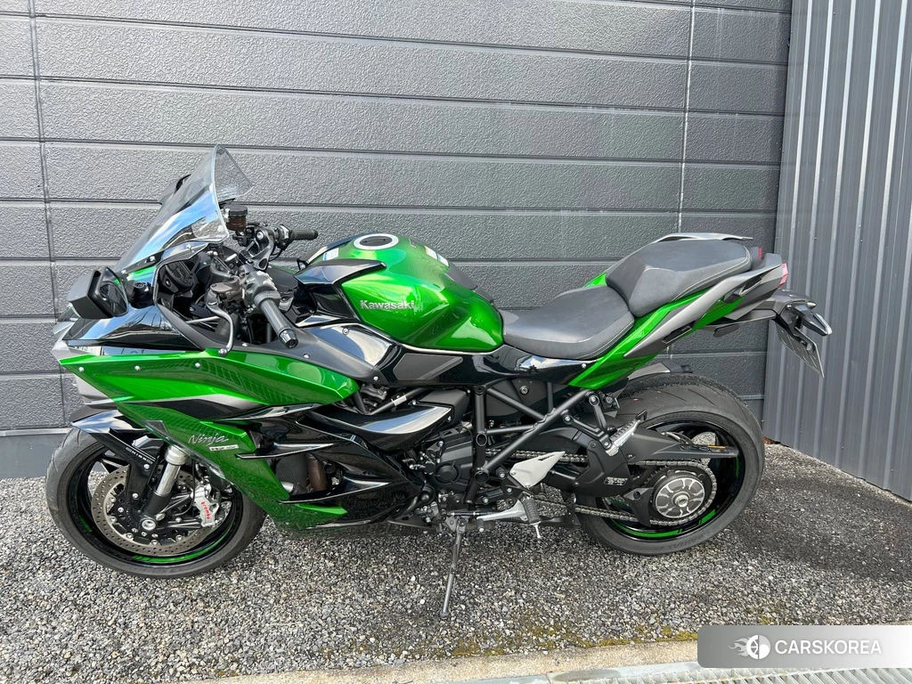 Проданный Kawasaki NINJA H2 SX SE plus 2022 из Японии