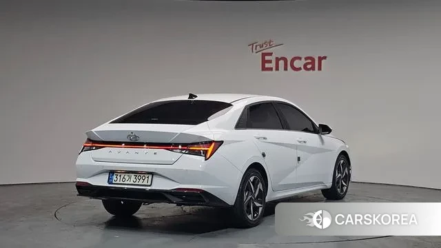 Hyundai Avante (CN7) id 3759603 из Кореи 12