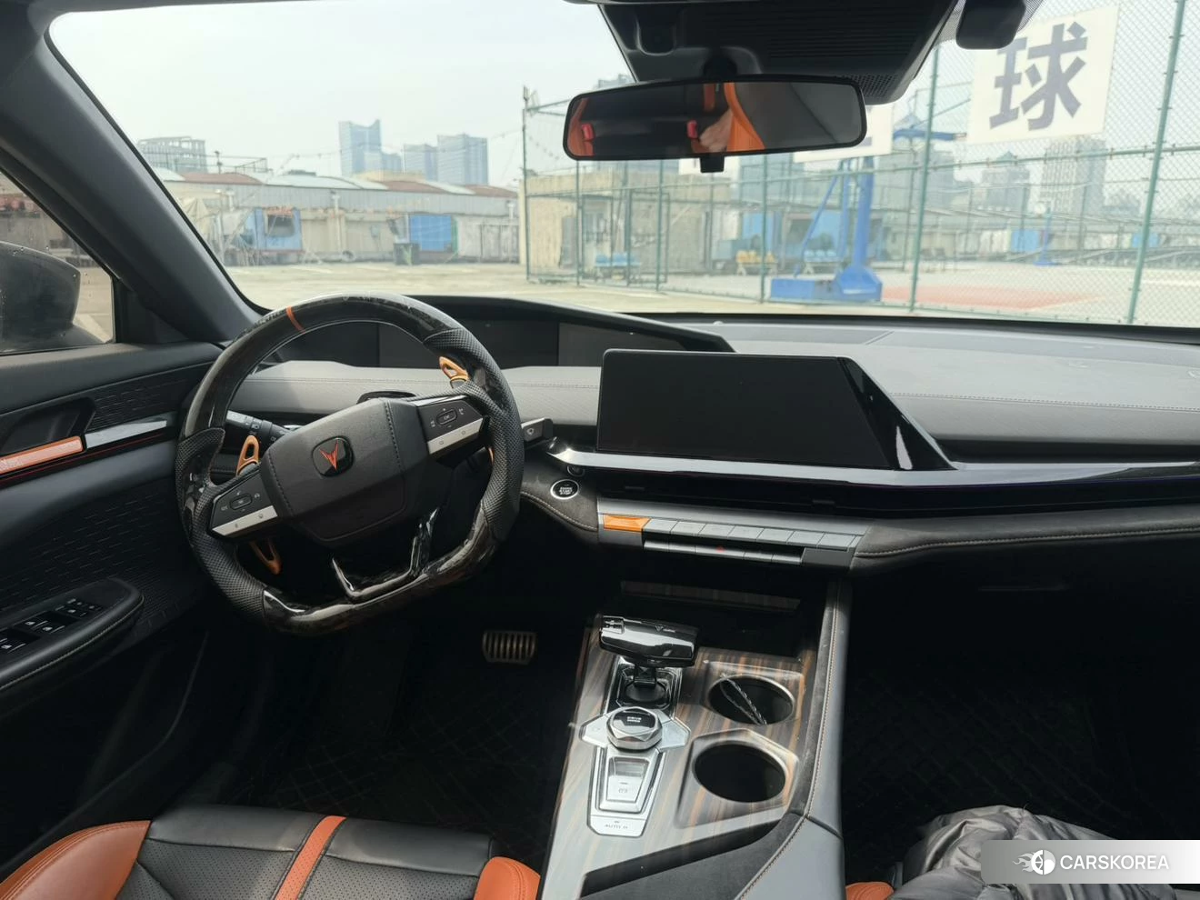 Chang'an UNI-V 2024 Серебристо-серый из Китая, фото 6