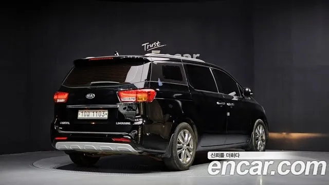 Kia All New Carnival id 2876901 из Кореи 12