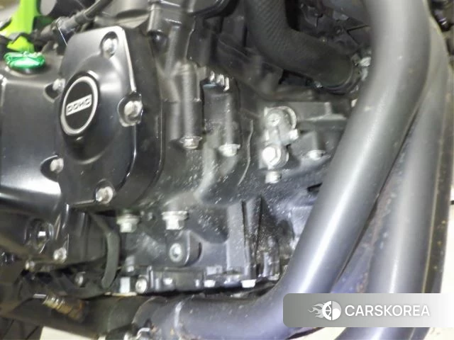 Engine photo