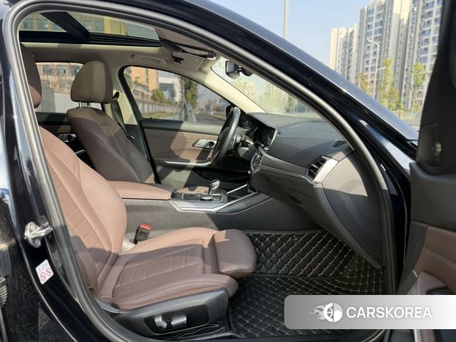 BMW 3 series id 4219215 из Китая 12