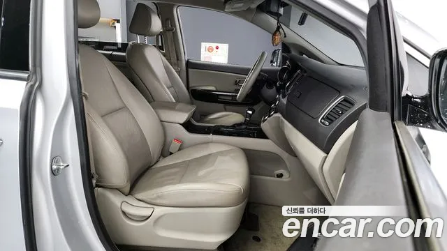 Kia All New Carnival id 2521541 из Кореи 12