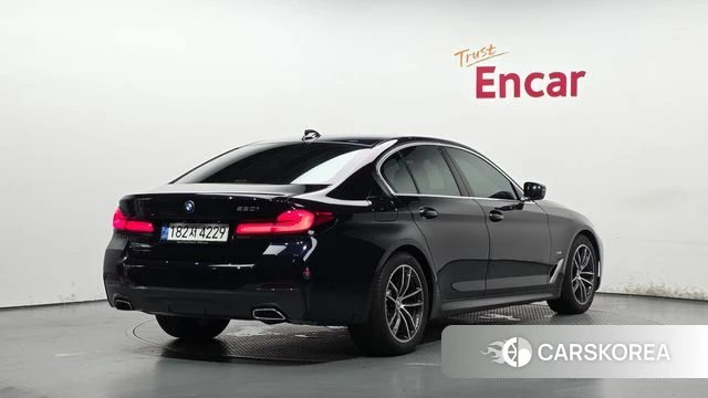 BMW 5 Series (G30) id 4675861 из Кореи 12