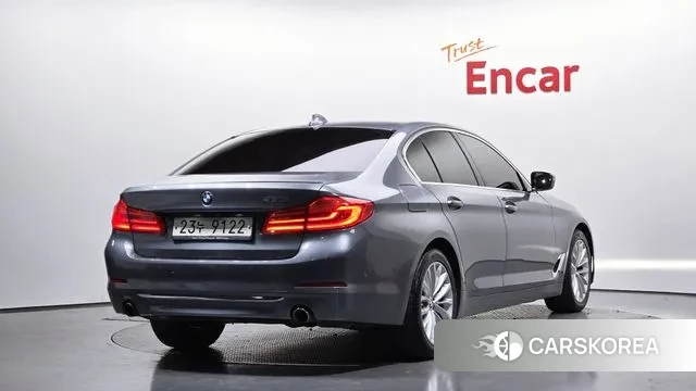 BMW 5 Series (G30) id 3636303 из Кореи 12