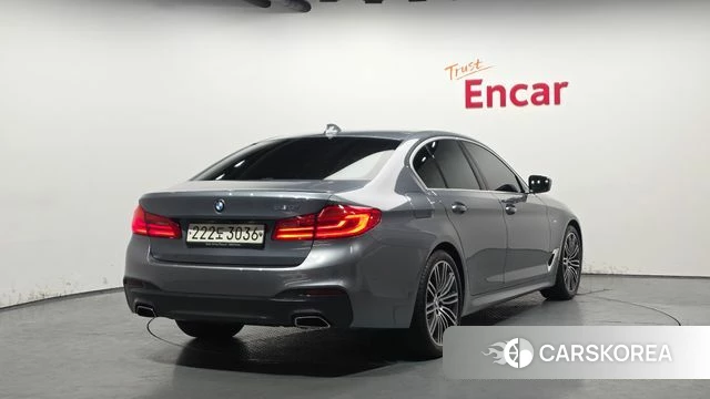 BMW 5 Series (G30) id 3893407 из Кореи 12