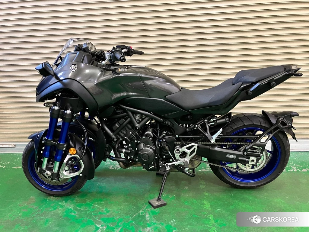 Проданный Yamaha NIKEN 2023 из Японии