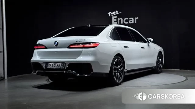 BMW 7 Series (G70) id 3669800 из Кореи 12