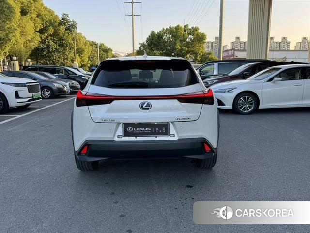 Lexus UX id 4342281 из Китая 9