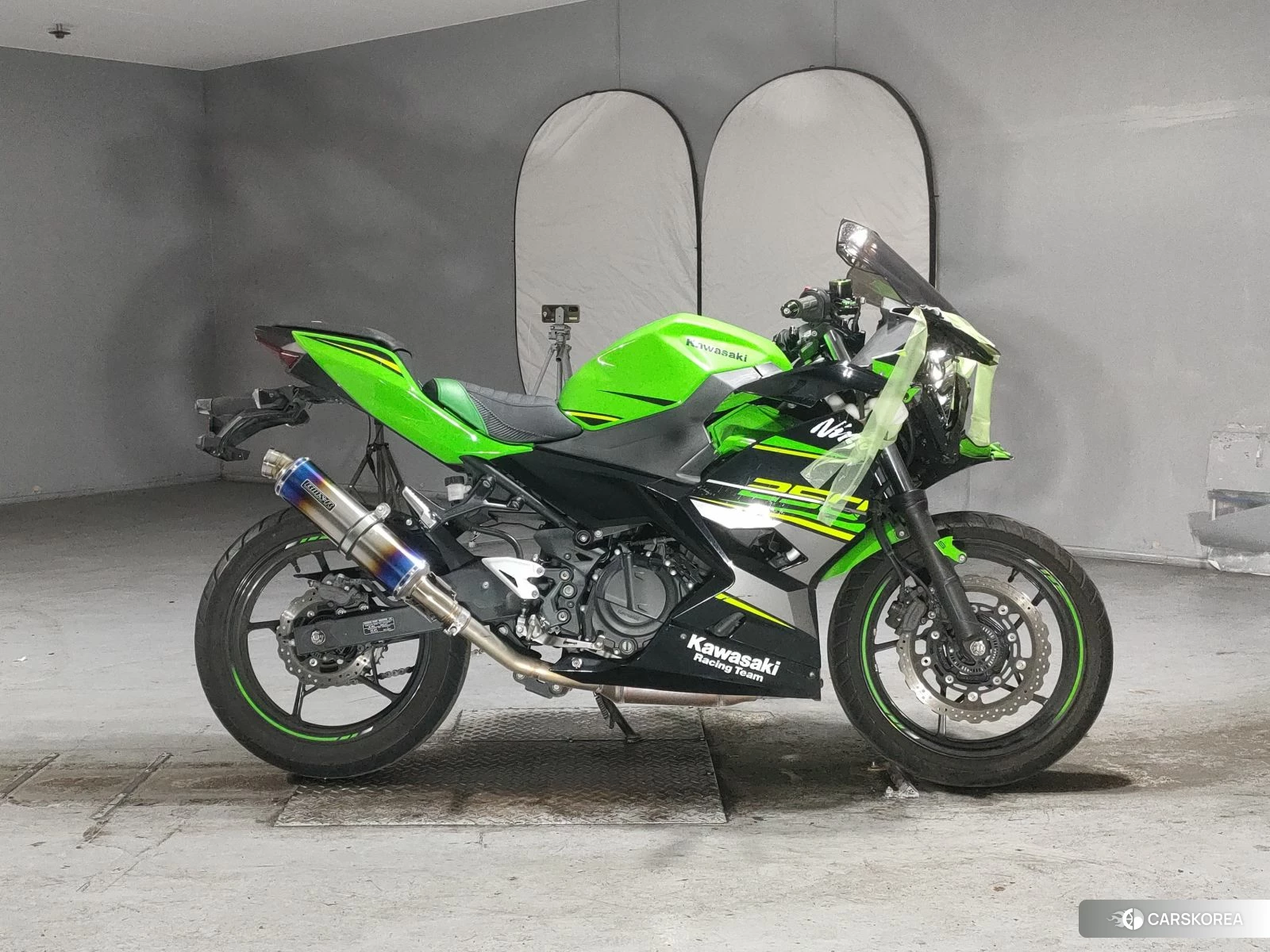 Проданный Kawasaki NINJA 250 2018 из Японии