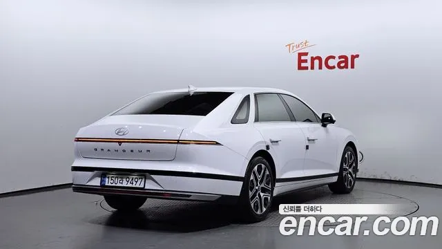 Hyundai Grandeur Hybrid (GN7) id 2716092 из Кореи 12