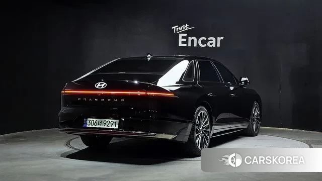 Hyundai Grandeur (GN7) id 3758003 из Кореи 12