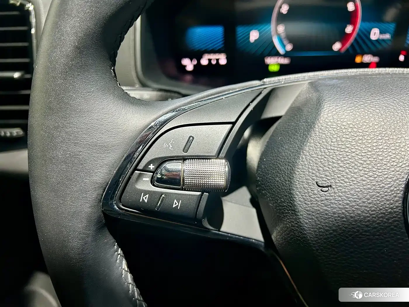 Skoda Krok id 4553841 из Китая 12