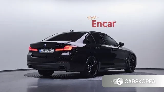 BMW 5 Series (G30) id 3759608 из Кореи 12