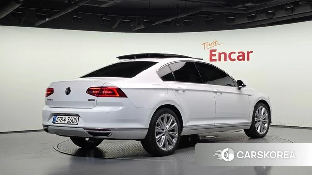 Volkswagen Passat GT (B8) id 4873623 из Кореи 12