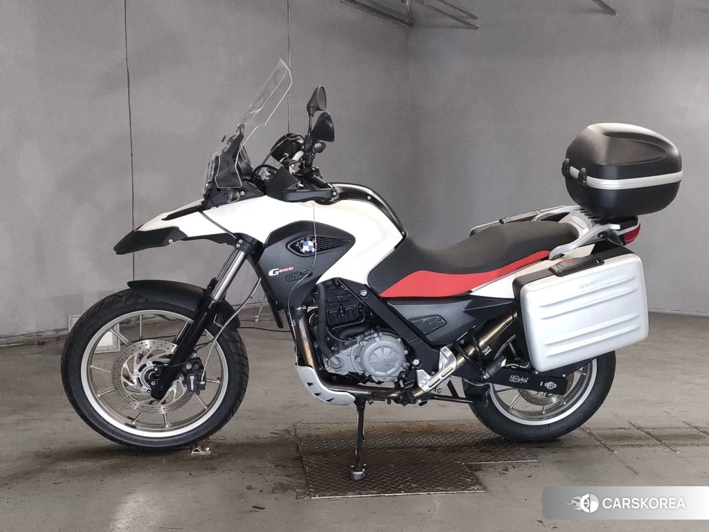 Проданный BMW G650GS SERTAO 2012 из Японии
