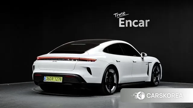 Porsche Taycan id 3347223 из Кореи 12