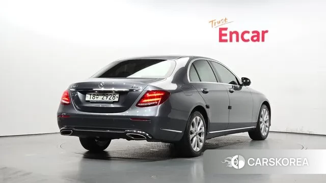 Mercedes-Benz E-Class W213 id 3284233 из Кореи 12