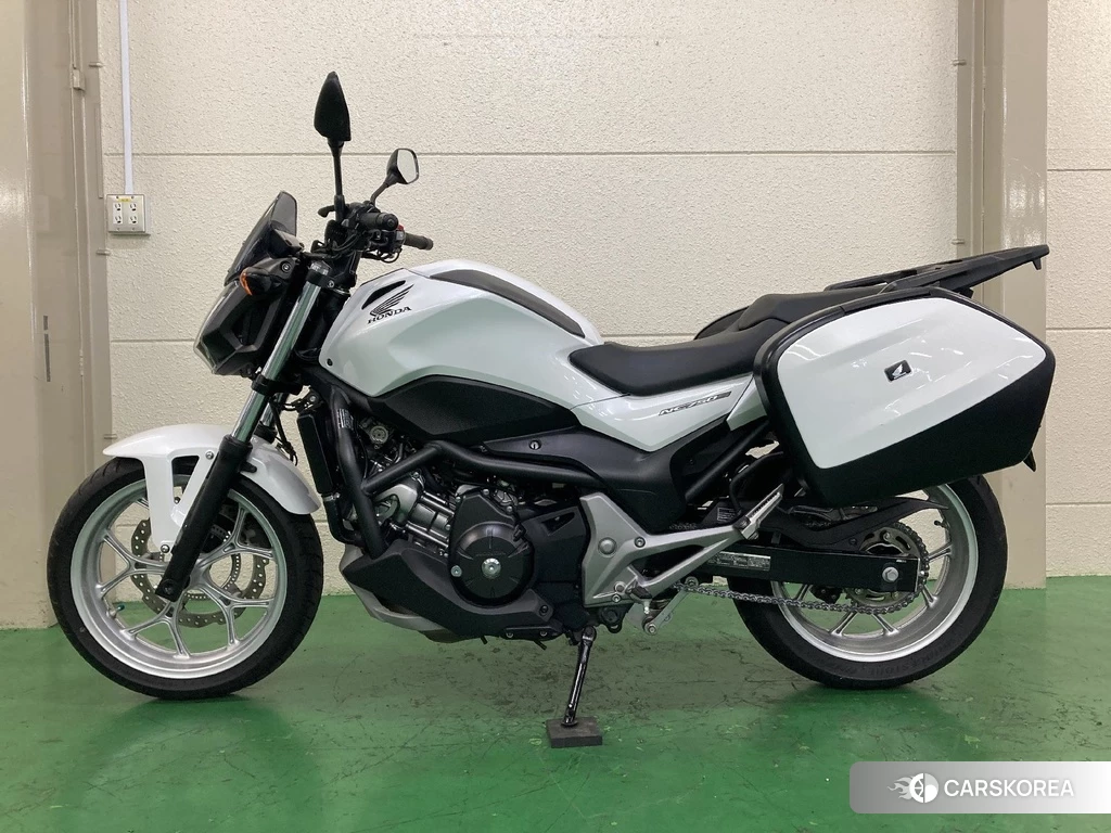 Проданный Honda NC750S DCT ABS 2017 из Японии, фото 2
