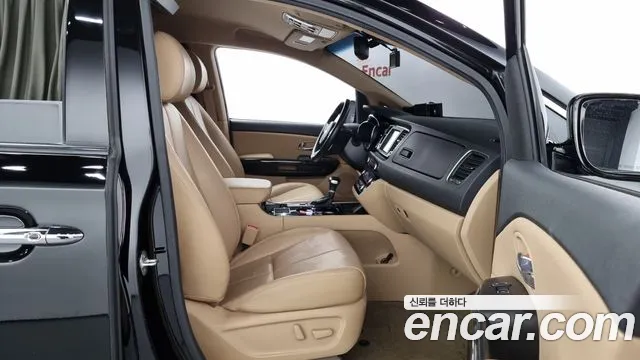 Kia The New Carnival id 2763874 из Кореи 12