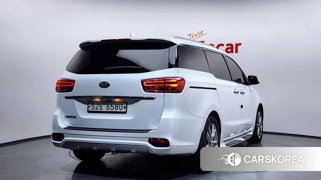 Kia The New Carnival id 3893859 из Кореи 12