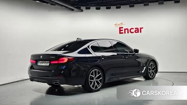 BMW 5 Series (G30) id 3037780 из Кореи 12