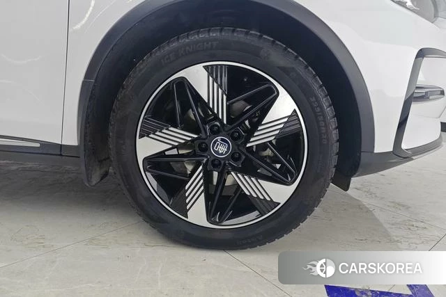 BYD Tang DM id 4236557 из Китая 9