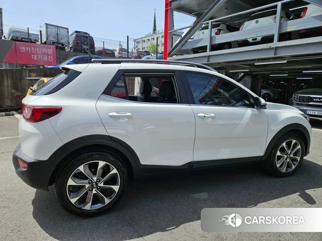 Kia Stonic 2018 Белый из Кореи, фото 6