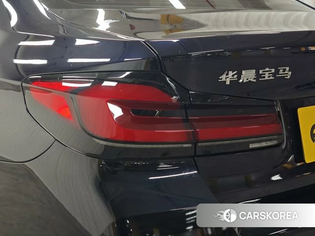 BMW 5 series PHEV id 4261313 из Китая 12