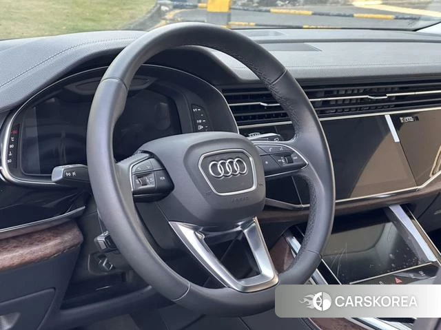 Audi Q7 id 4261770 из Китая 12