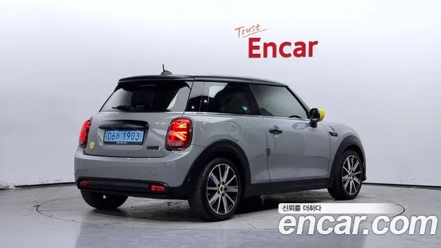 Mini Cooper Electric id 2848439 из Кореи 12