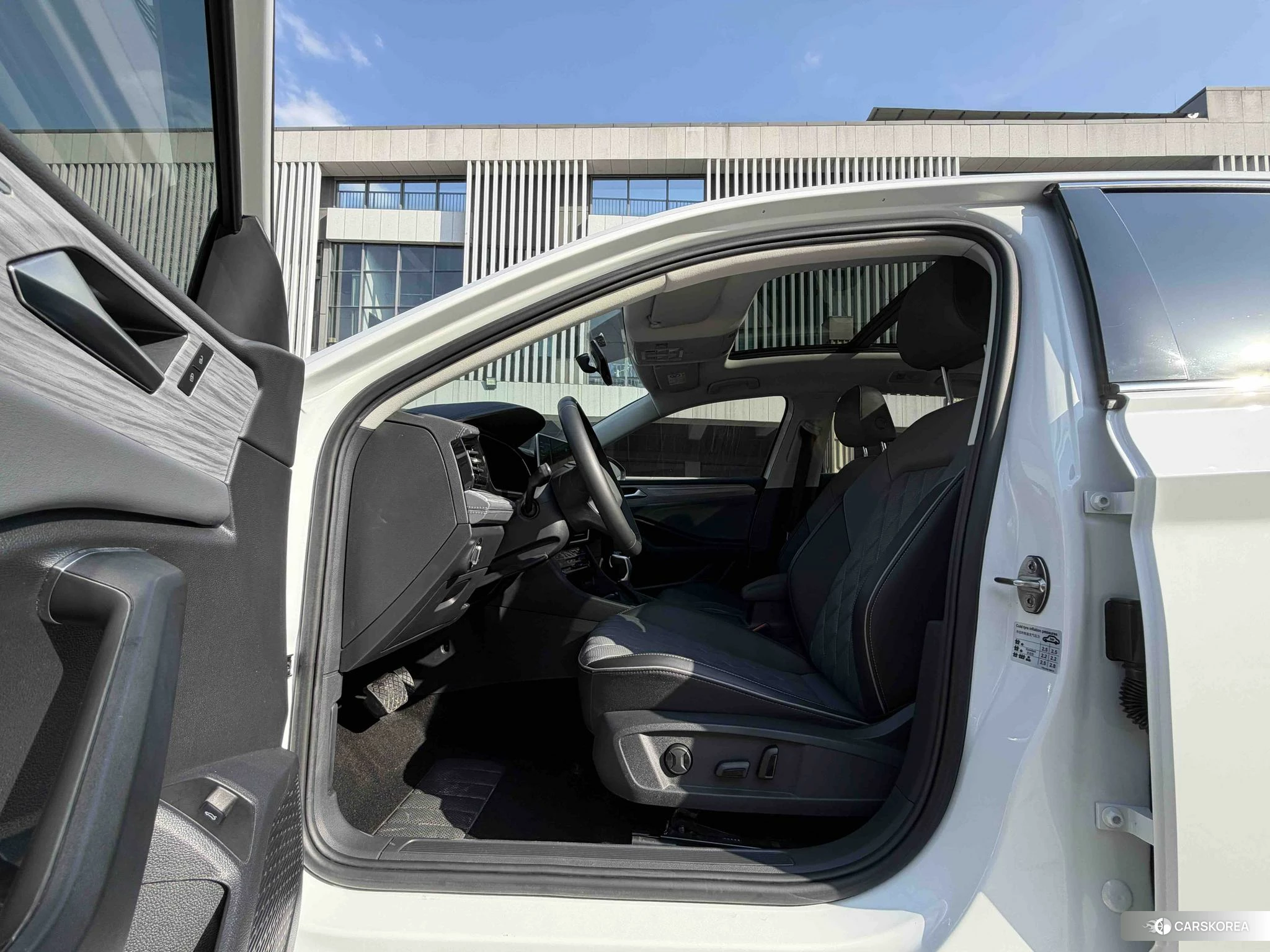 Volkswagen Sagitar id 4441272 из Китая 10