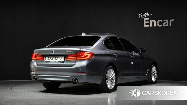 BMW 5 Series (G30) id 3795746 из Кореи 12