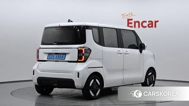 Kia The New Kia Ray EV id 3365615 из Кореи 12