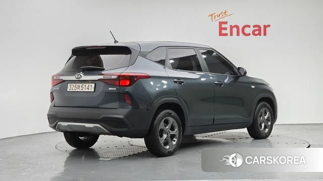 Kia Seltos id 4309975 из Кореи 12