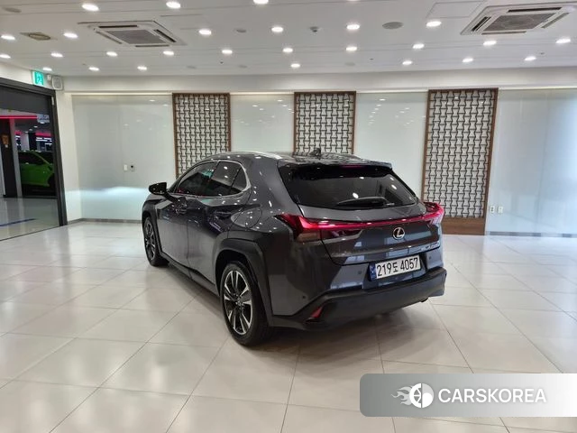 Lexus UX250h id 4488265 из Кореи 7
