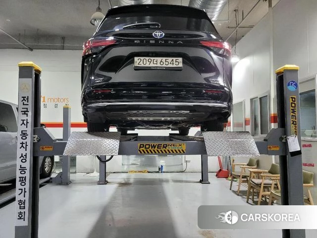 Toyota Sienna 4th Generation 2022 Черный из Кореи, фото 2
